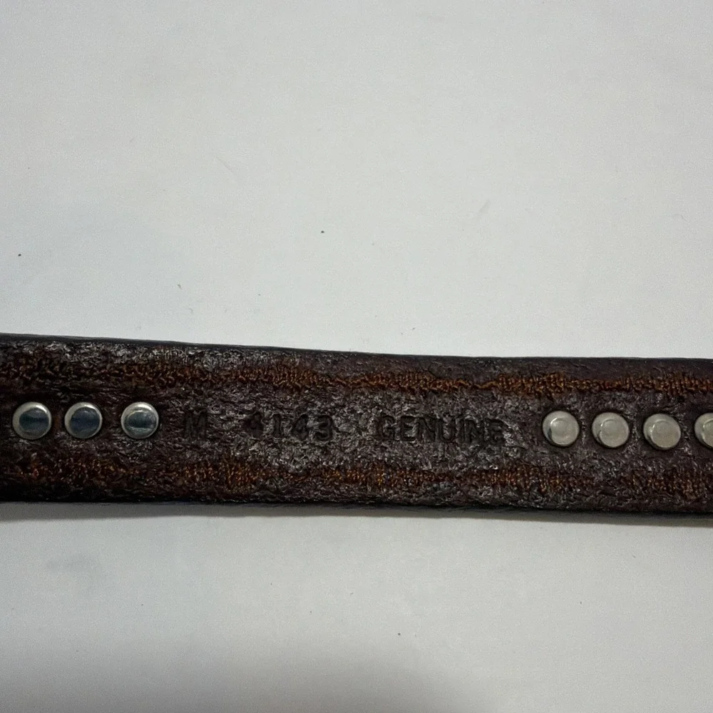 brown leather belt silver buckle Thin